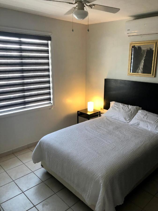 Departamento Zona Dorada H2 Apartment